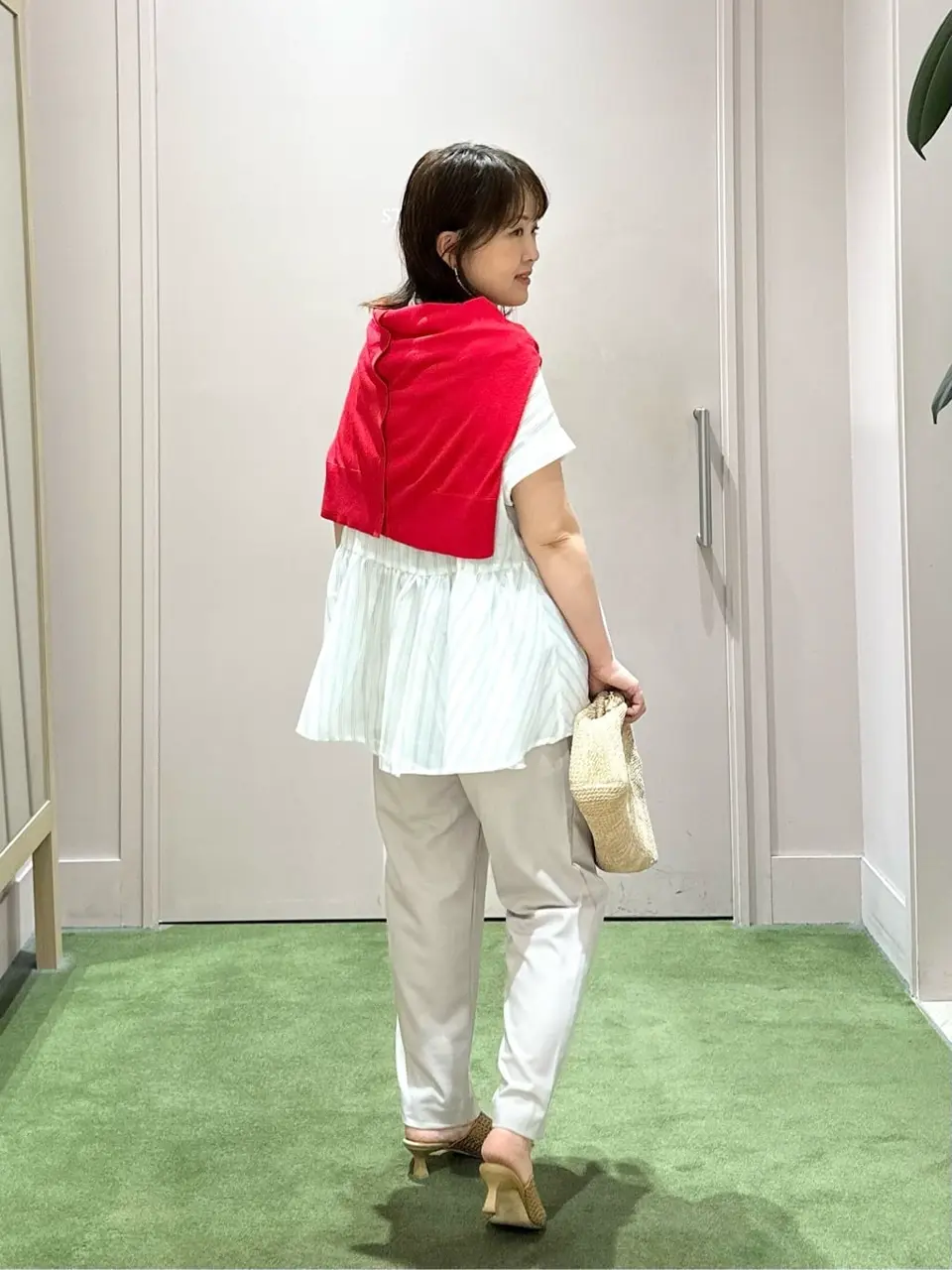 ANY フジコ コーディネート画像