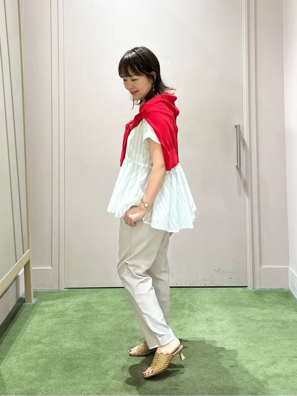 ANY フジコ コーディネート画像