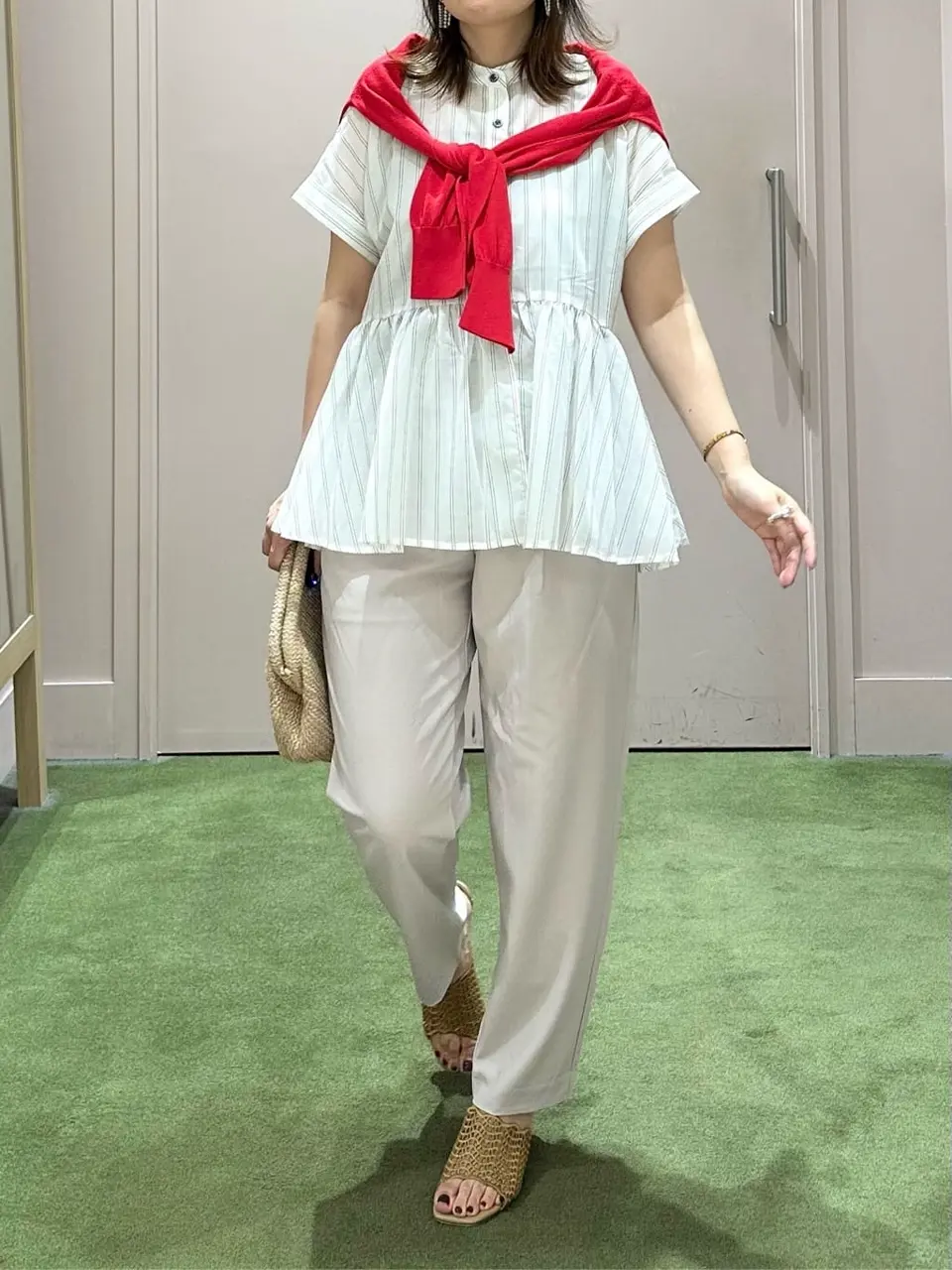 ANY フジコ コーディネート画像