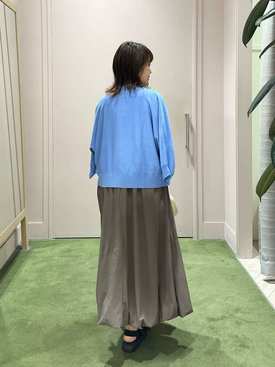 ANY フジコ コーディネート画像