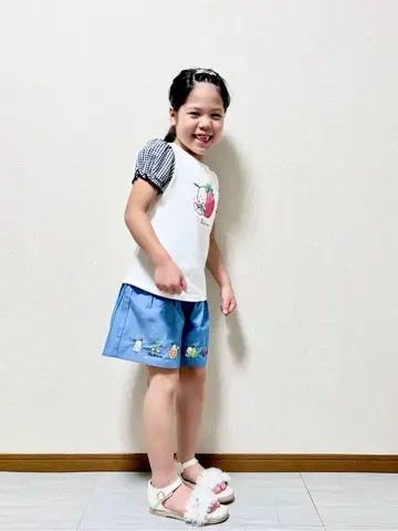 ANY MIKA コーディネート画像