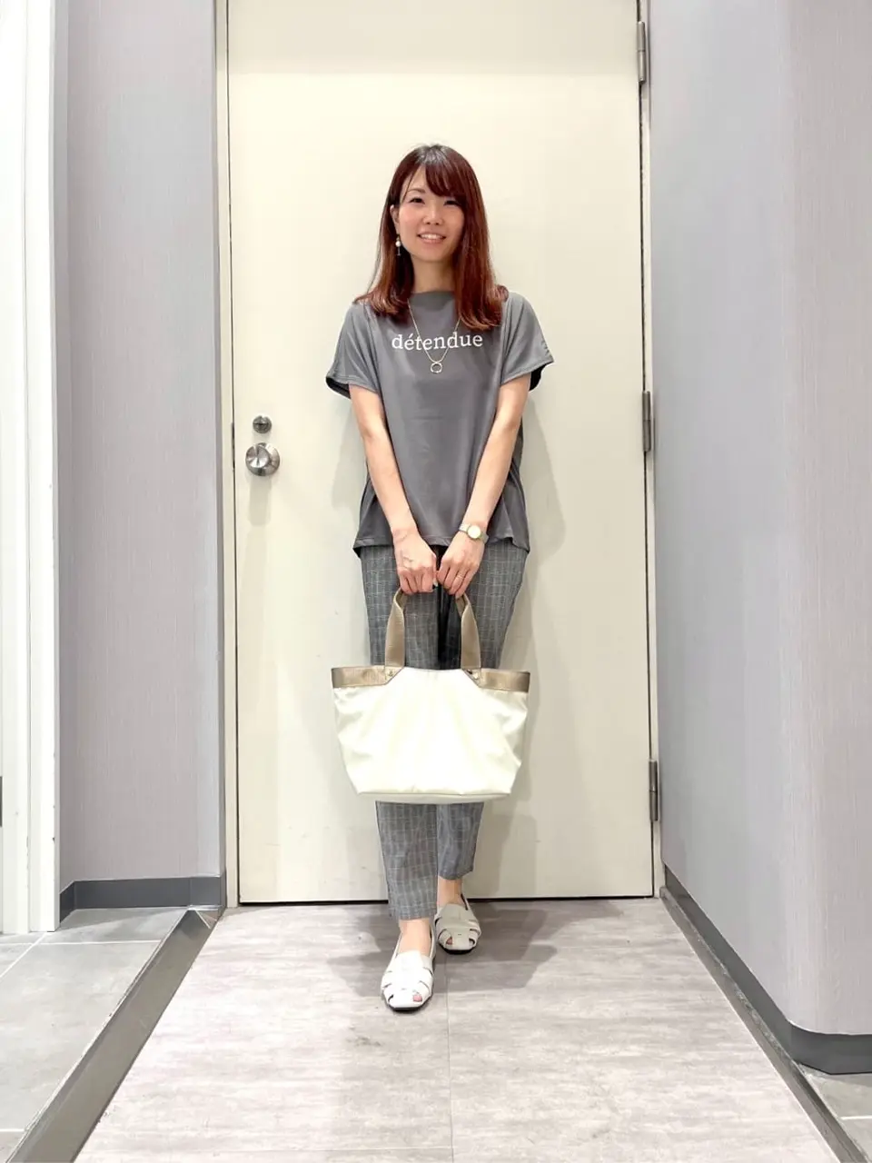 ANY 金井 コーディネート画像