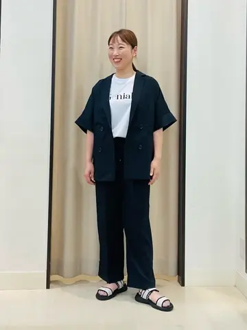 ANY 伊藤 コーディネート画像