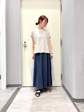 ANY 金井 コーディネート画像