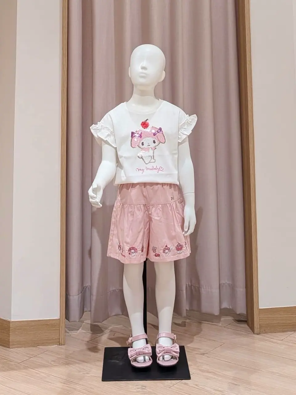 ANY 奥原 コーディネート画像