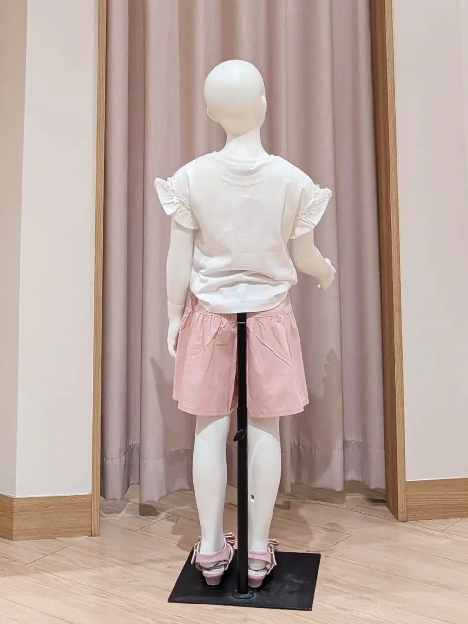 ANY 奥原 コーディネート画像