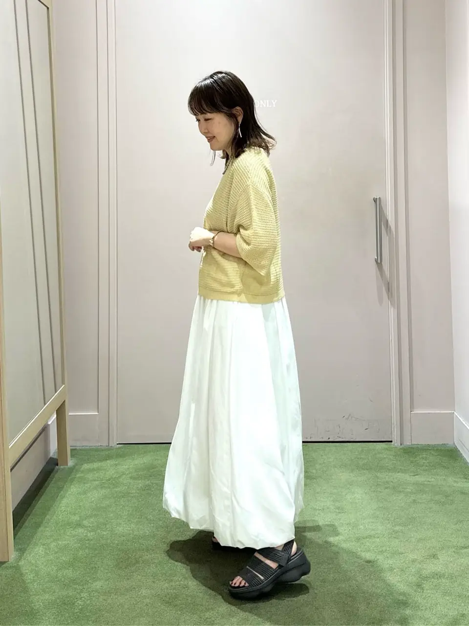 ANY フジコ コーディネート画像