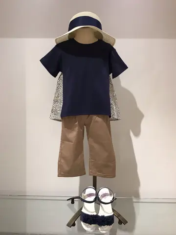 ANY 本吉 コーディネート画像