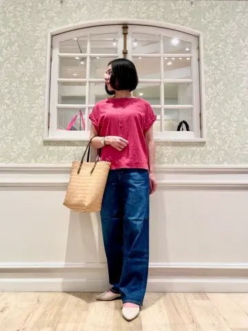 ANY MIKA コーディネート画像