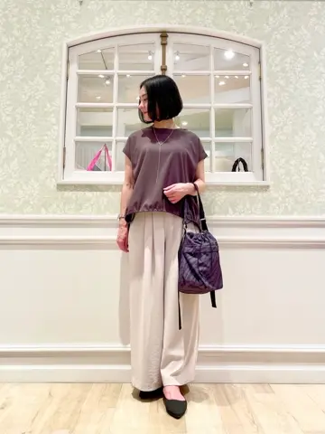 ANY MIKA コーディネート画像