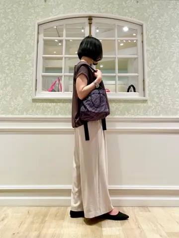 ANY MIKA コーディネート画像