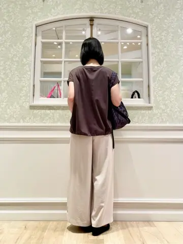 ANY MIKA コーディネート画像