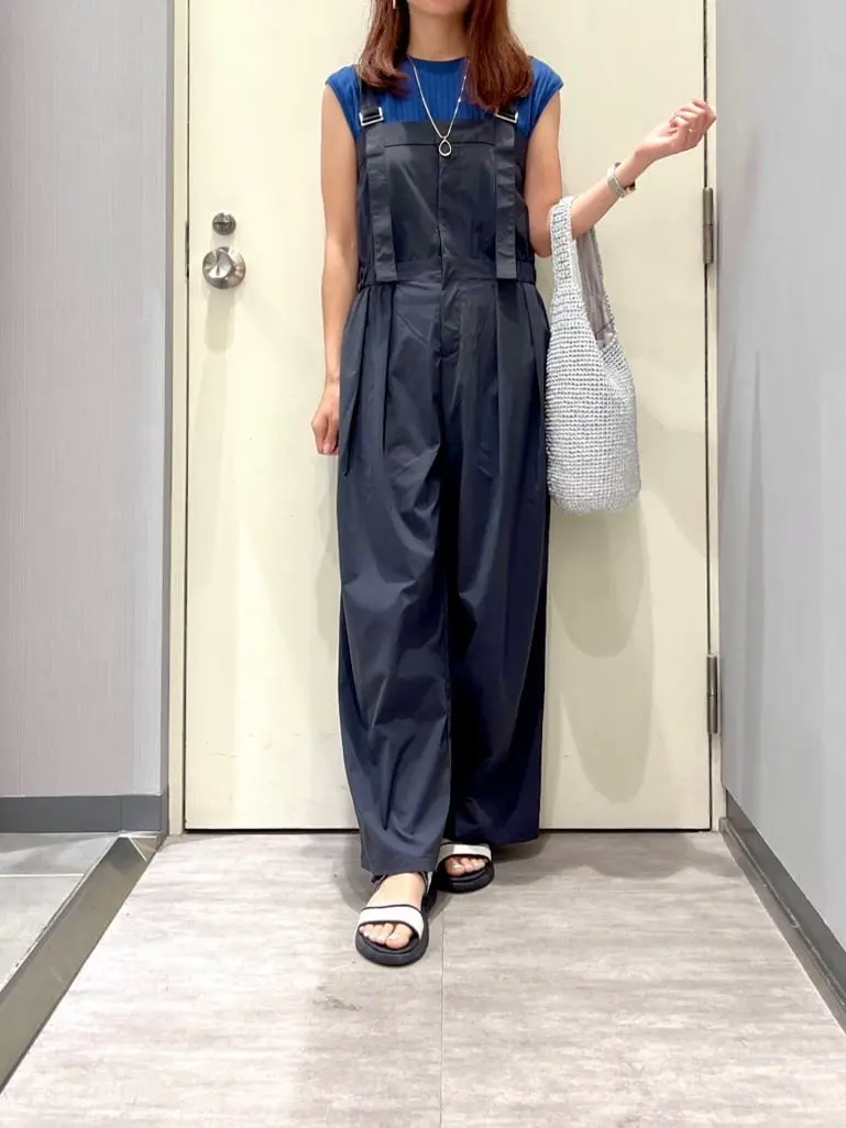 ANY 金井 コーディネート画像