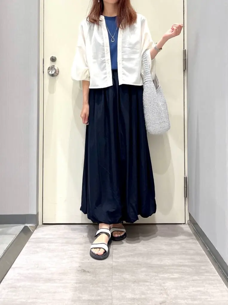 ANY 金井 コーディネート画像