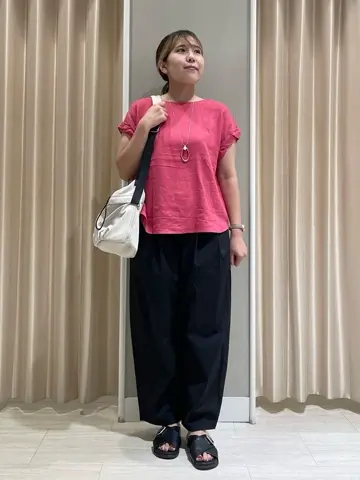 ANY 柄澤 コーディネート画像