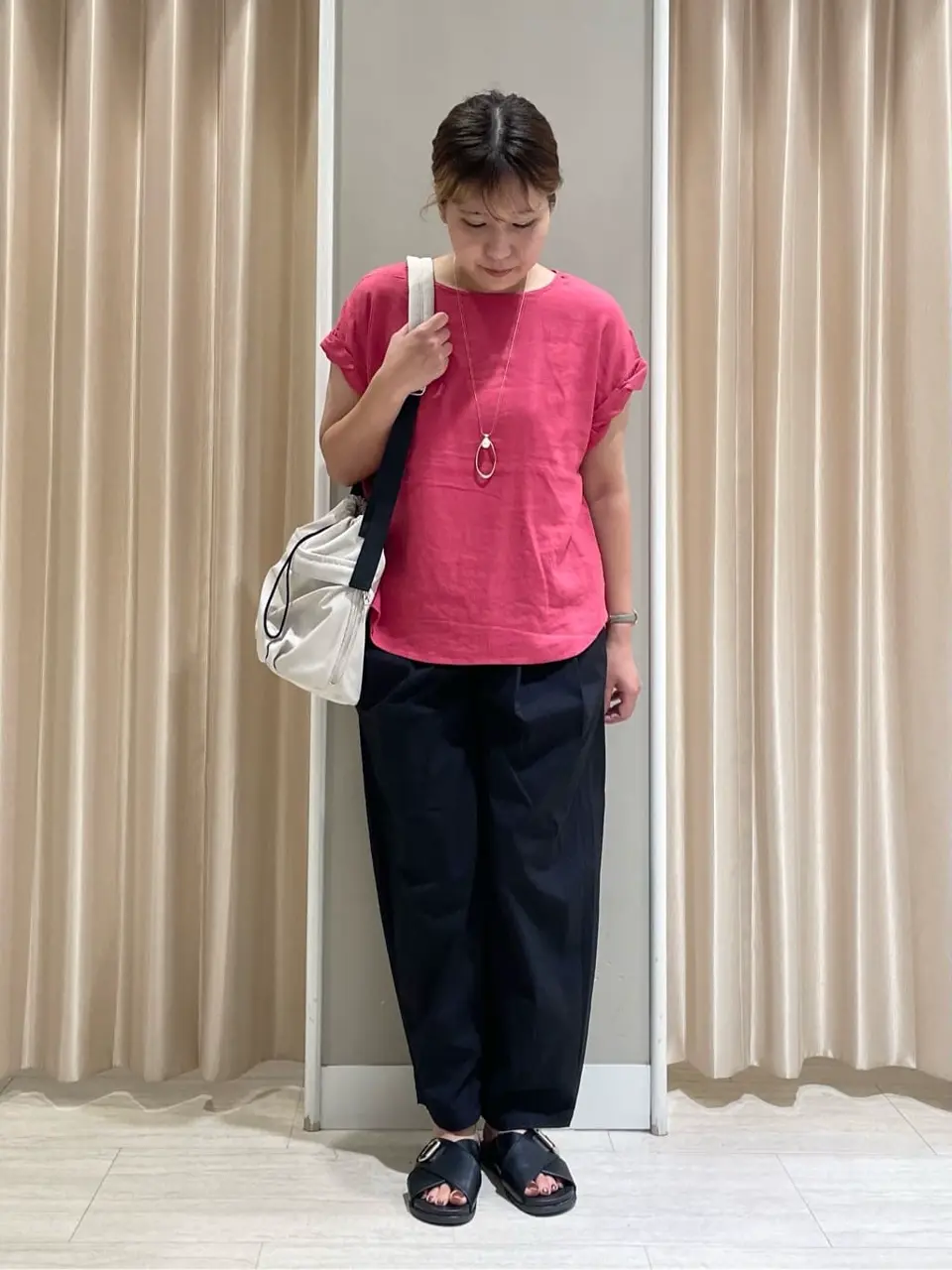 ANY 柄澤 コーディネート画像