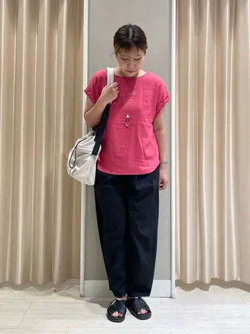 ANY 柄澤 コーディネート画像