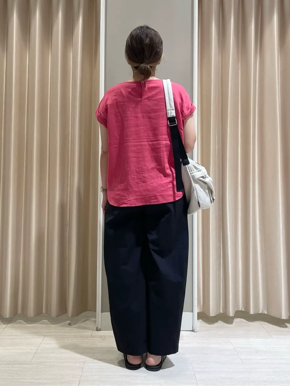 ANY 柄澤 コーディネート画像