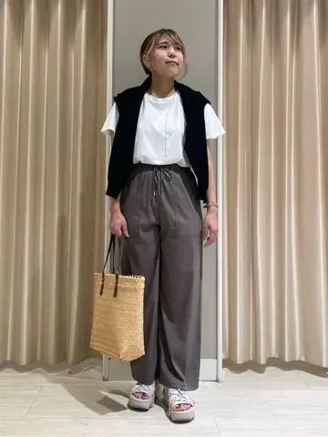 ANY 柄澤 コーディネート画像