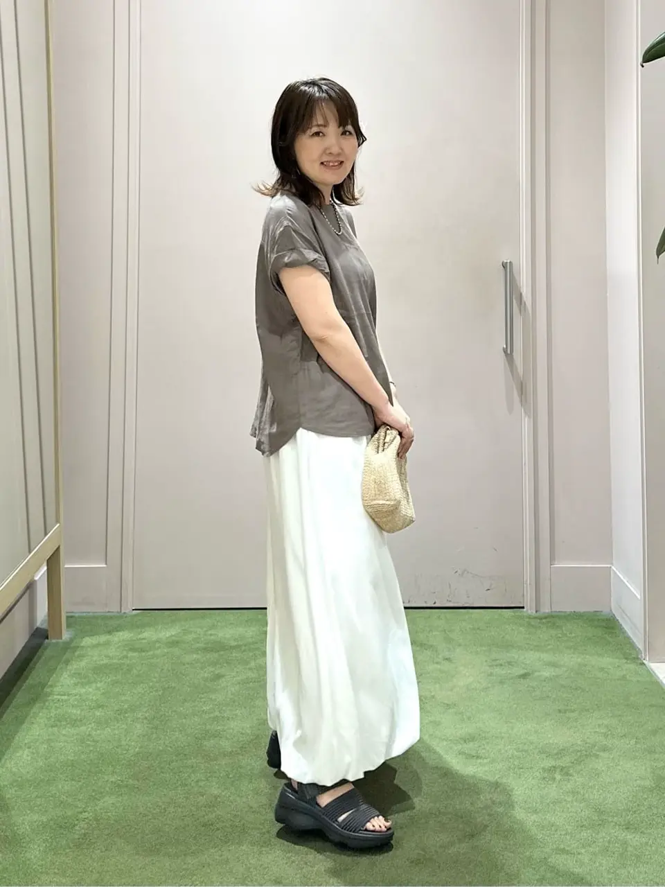 ANY フジコ コーディネート画像