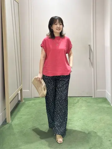 ANY フジコ コーディネート画像