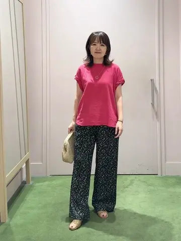 ANY フジコ コーディネート画像