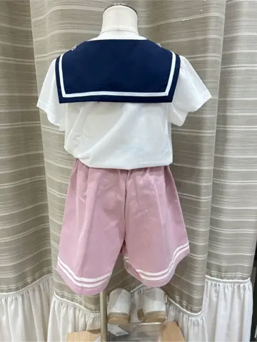 ANY 岡田 コーディネート画像