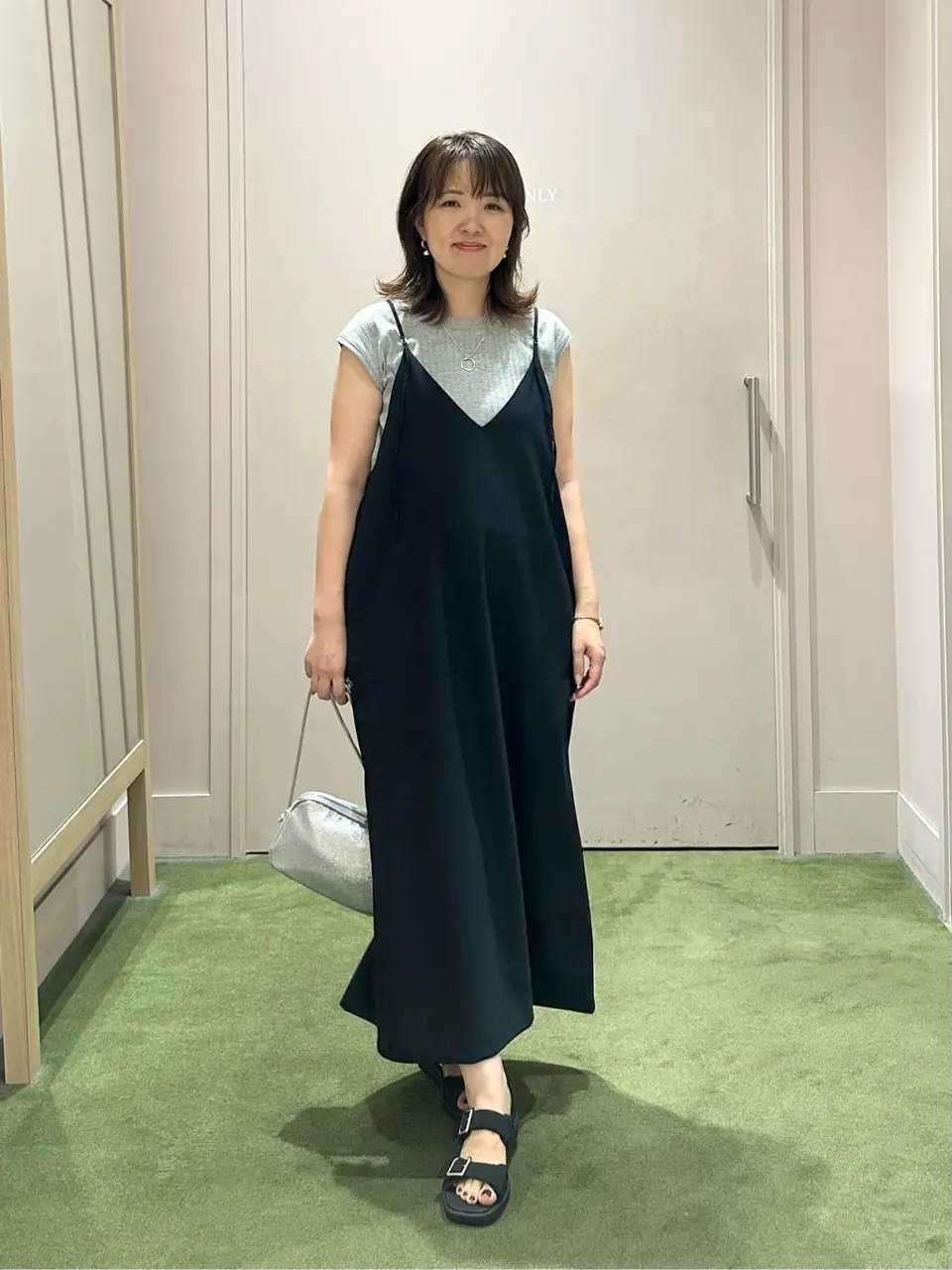 ANY フジコ コーディネート画像