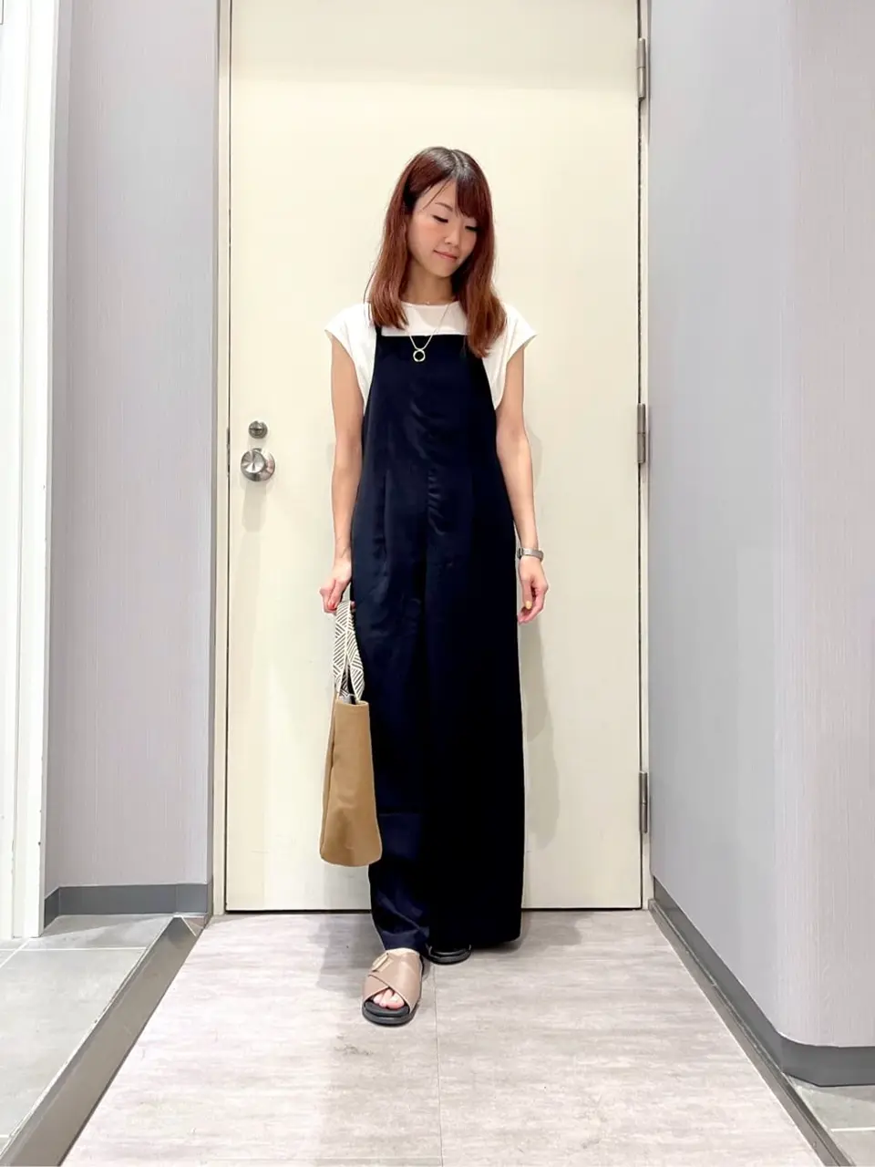 ANY 金井 コーディネート画像