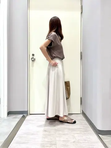 ANY 金井 コーディネート画像