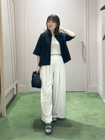 ANY フジコ コーディネート画像