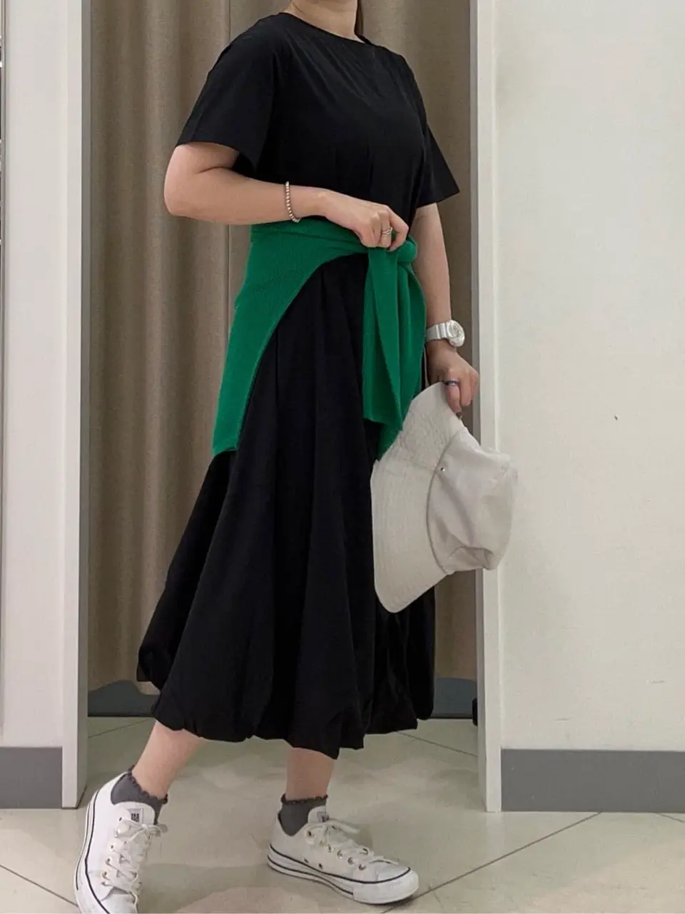 ANY カモガワ コーディネート画像