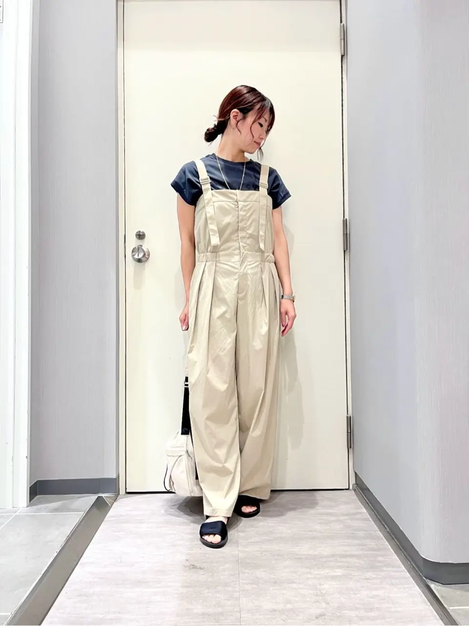 ANY 金井 コーディネート画像