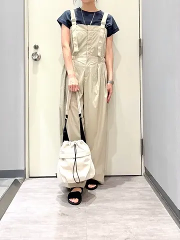 ANY 金井 コーディネート画像