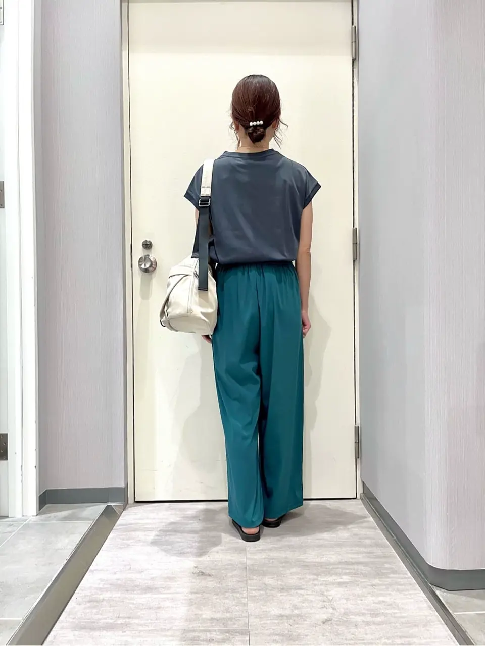 ANY 金井 コーディネート画像