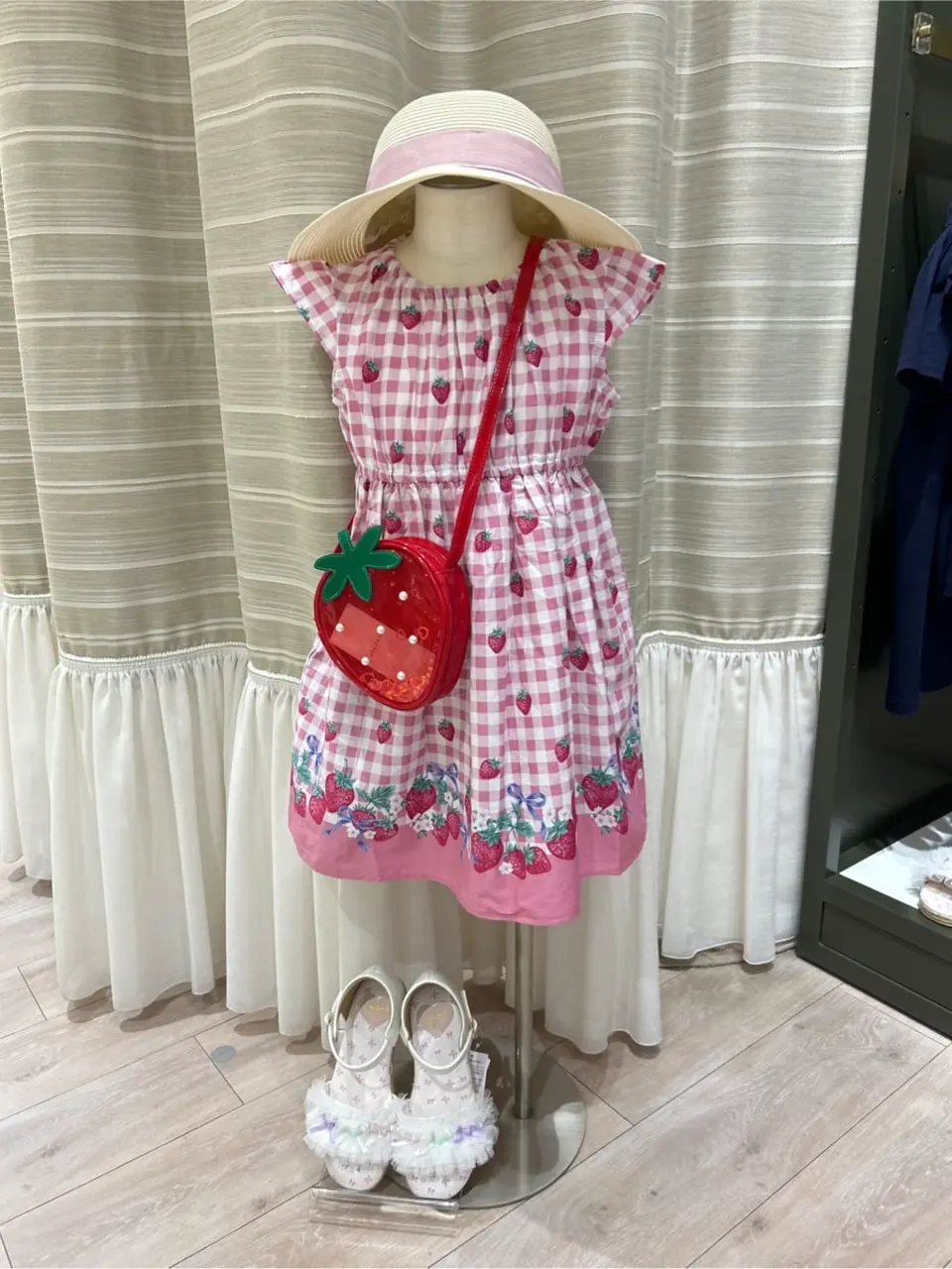 ANY 岡田 コーディネート画像