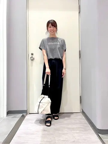 ANY 金井 コーディネート画像