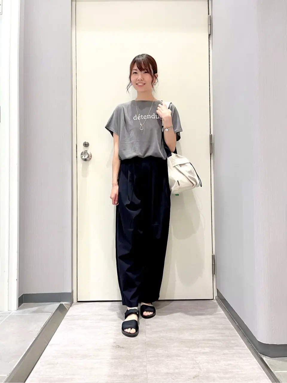 ANY 金井 コーディネート画像