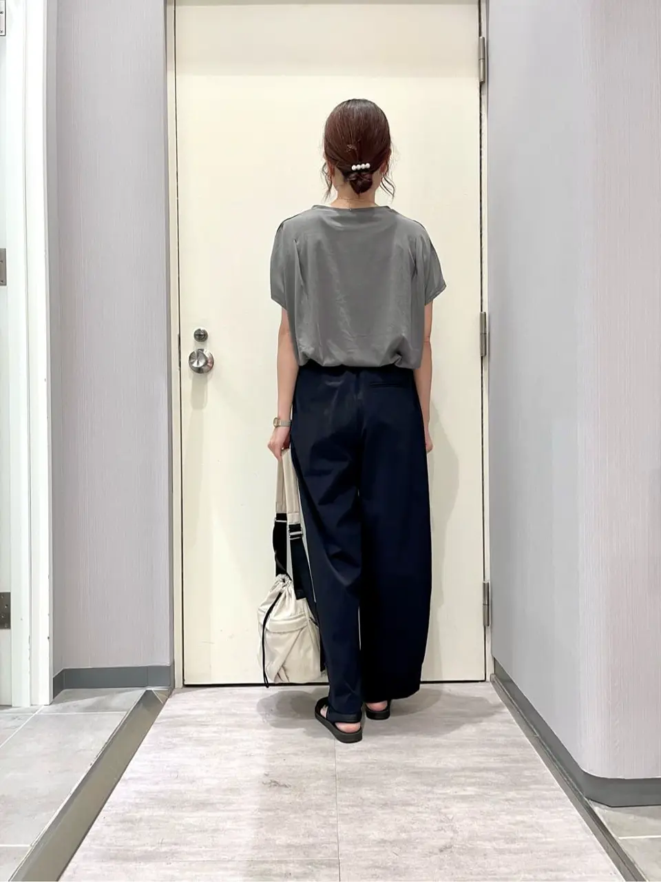 ANY 金井 コーディネート画像