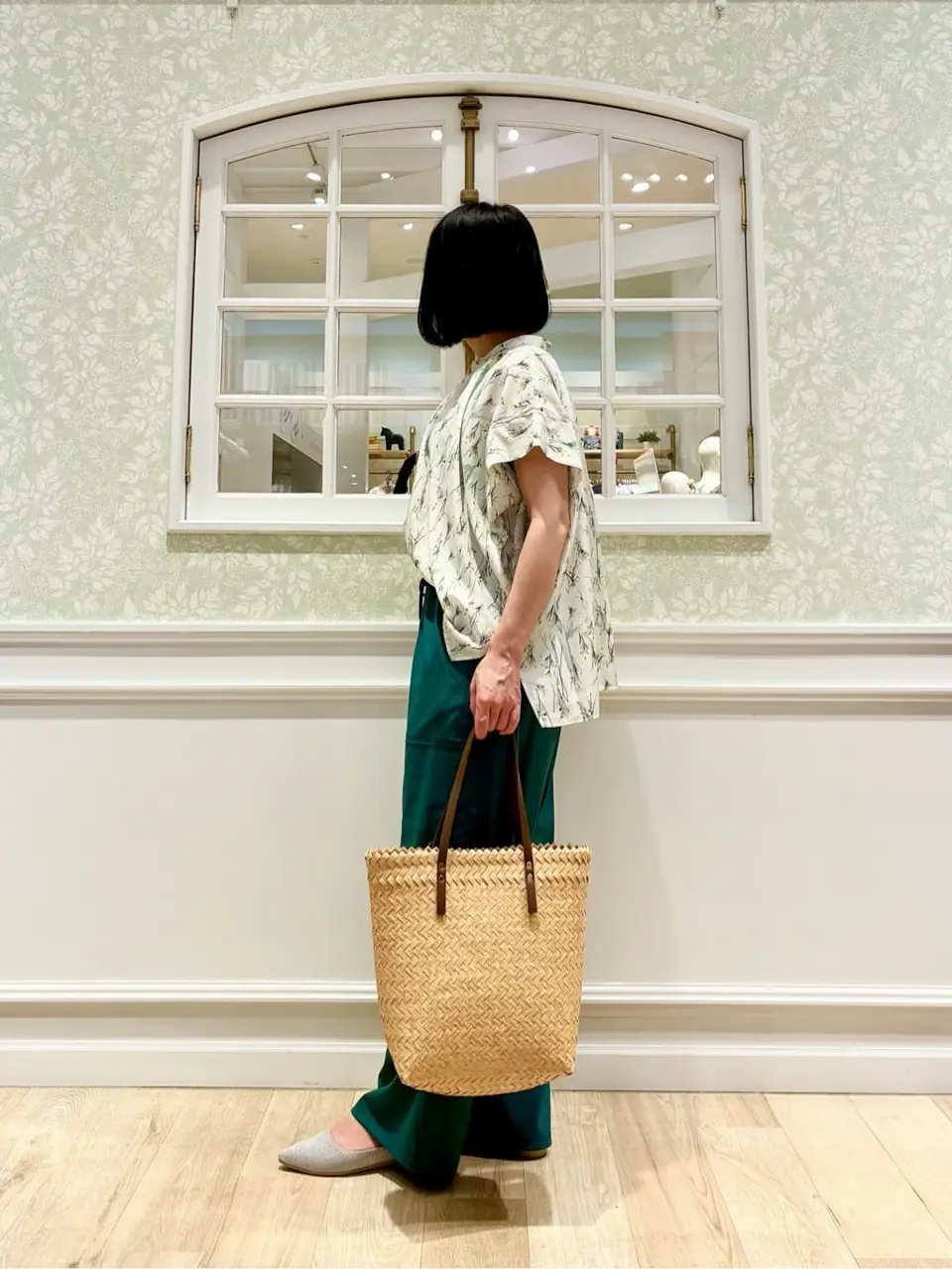 ANY MIKA コーディネート画像