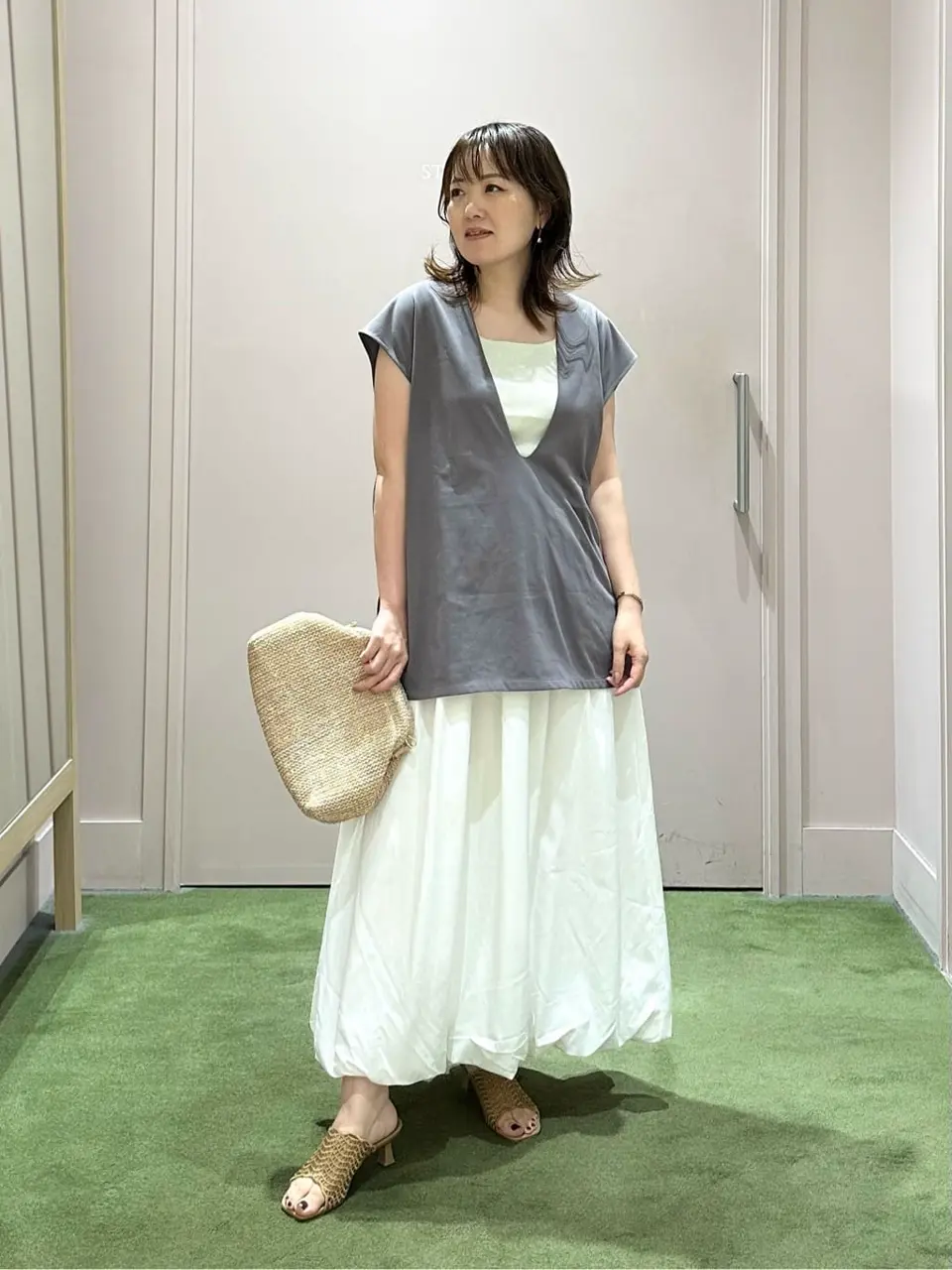 ANY フジコ コーディネート画像