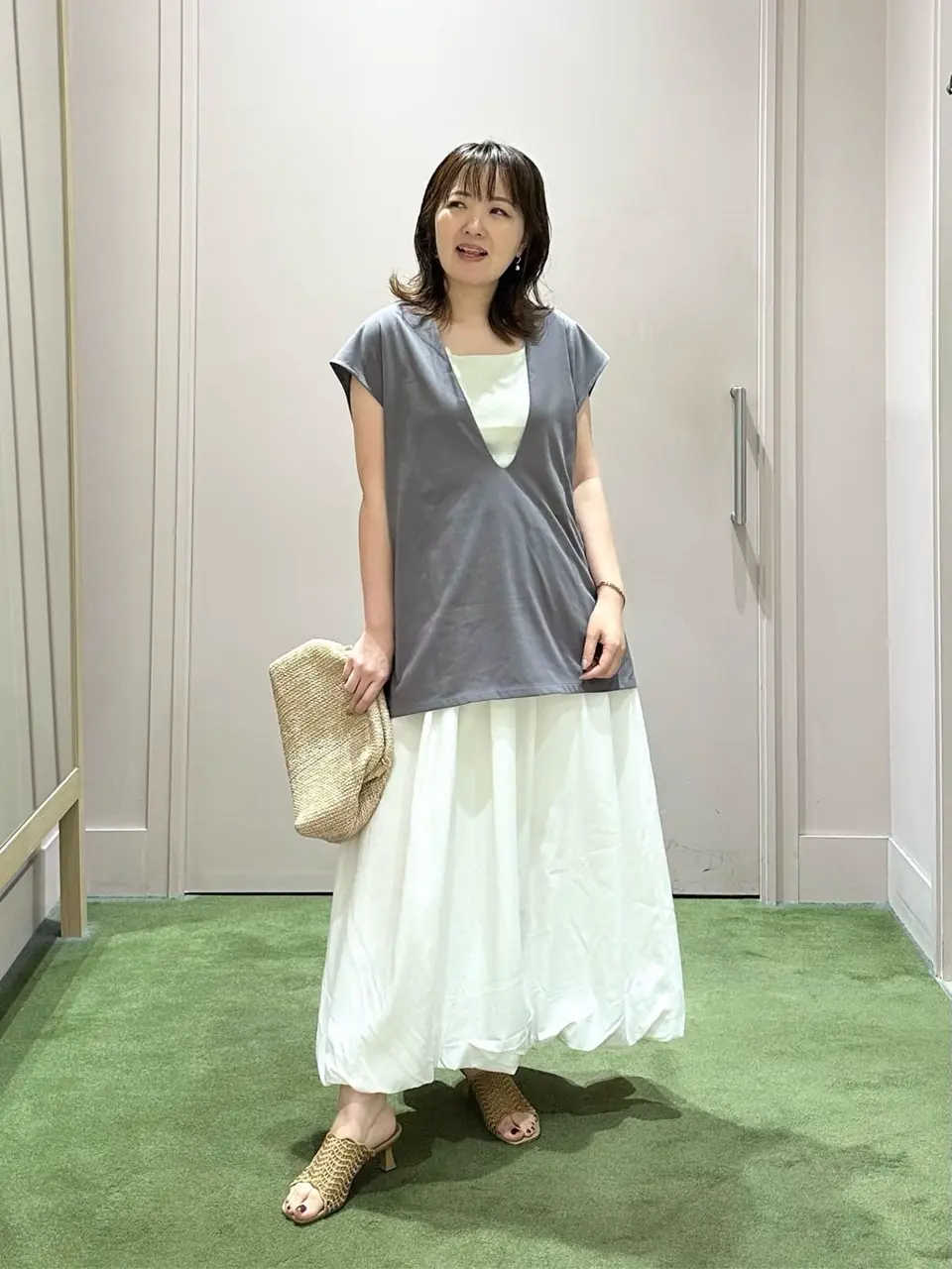 ANY フジコ コーディネート画像