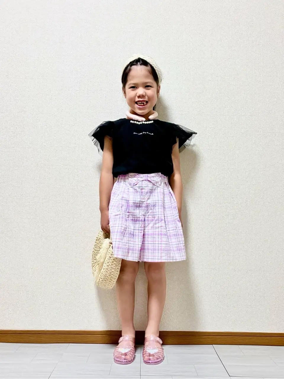 ANY MIKA コーディネート画像