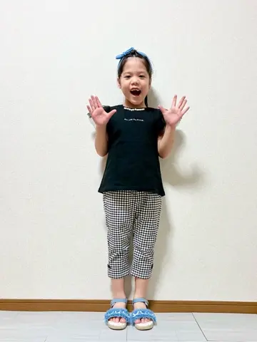 ANY MIKA コーディネート画像