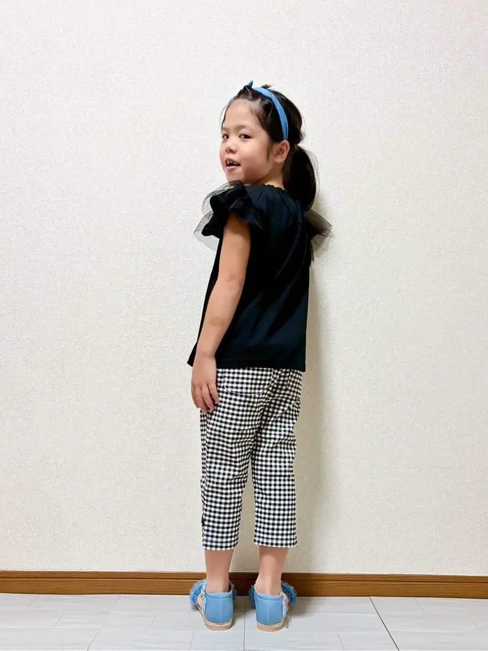 ANY MIKA コーディネート画像