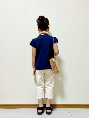 ANY MIKA コーディネート画像