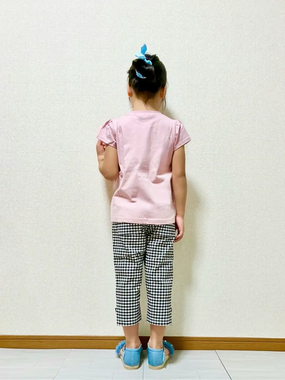 ANY MIKA コーディネート画像