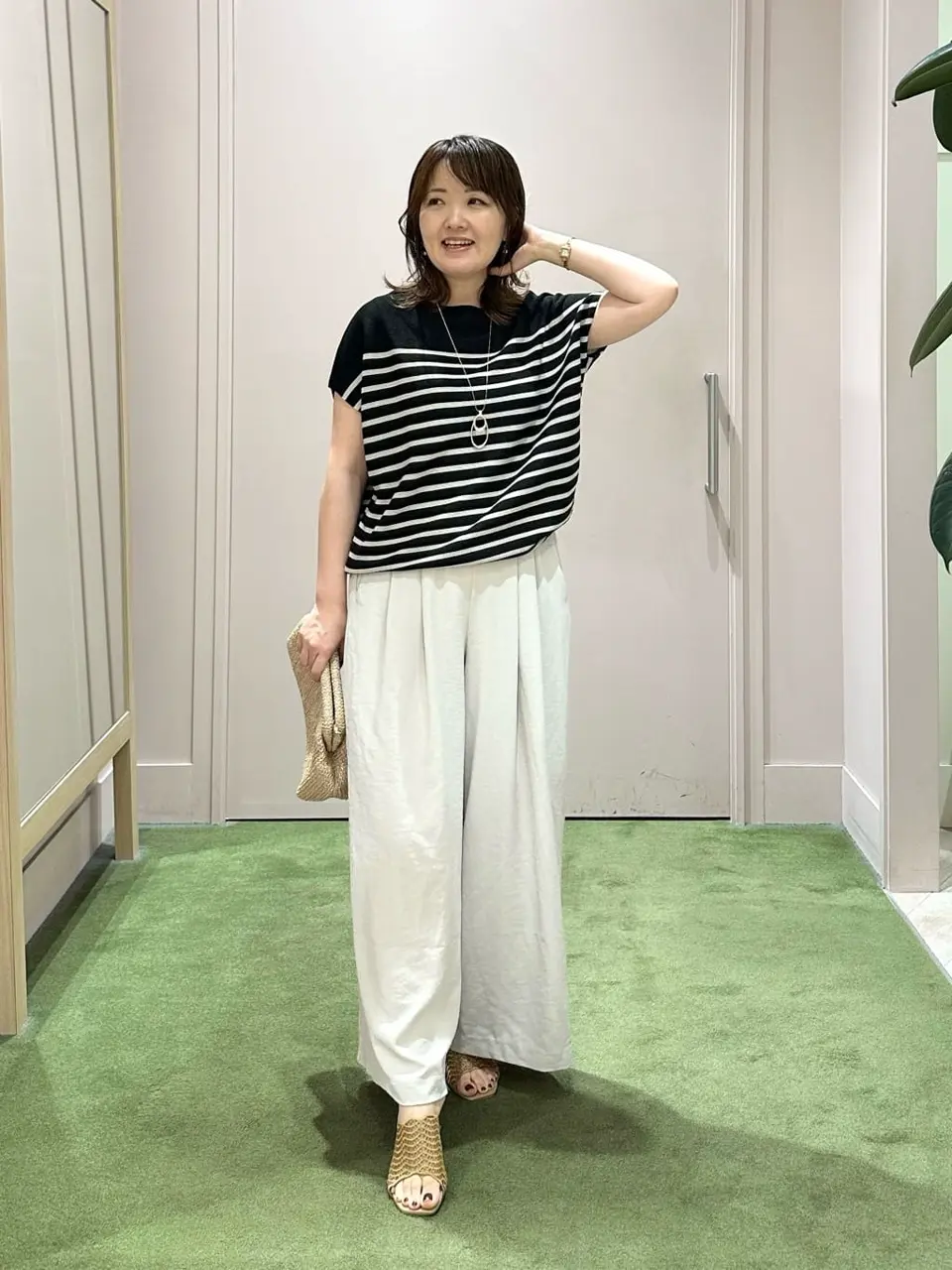 ANY フジコ コーディネート画像