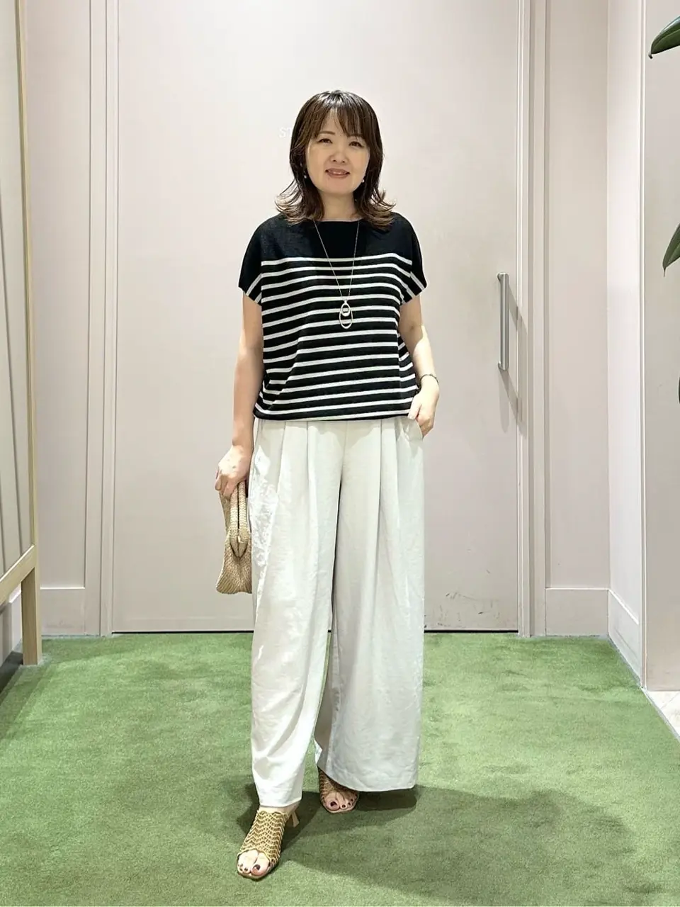 ANY フジコ コーディネート画像