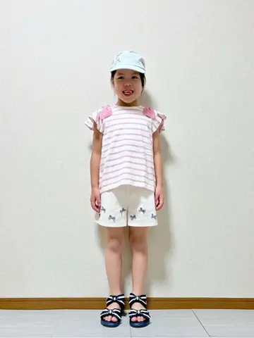 ANY MIKA コーディネート画像